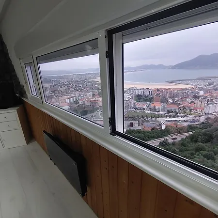 Torre De 9-3 Apartment